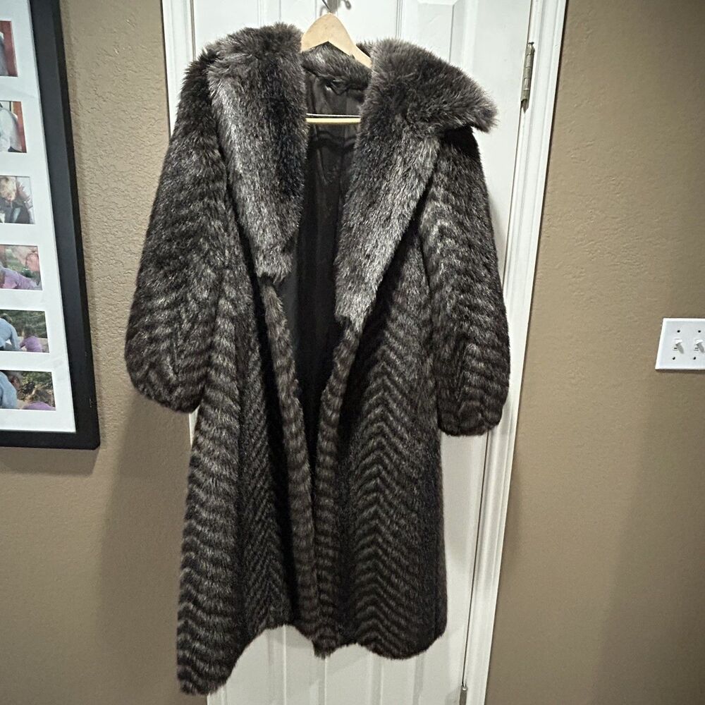 Sportowne Faux-Full Full Length Vtg coat 60-70s Chevron oversized collar Sz 8 US